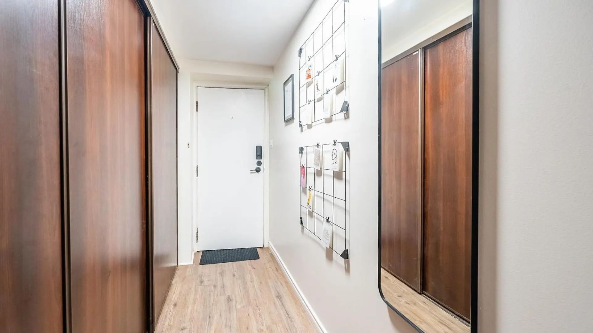 Modern 2Br Apt - Close To Trinity Bellwoods Park Apartment Toronto